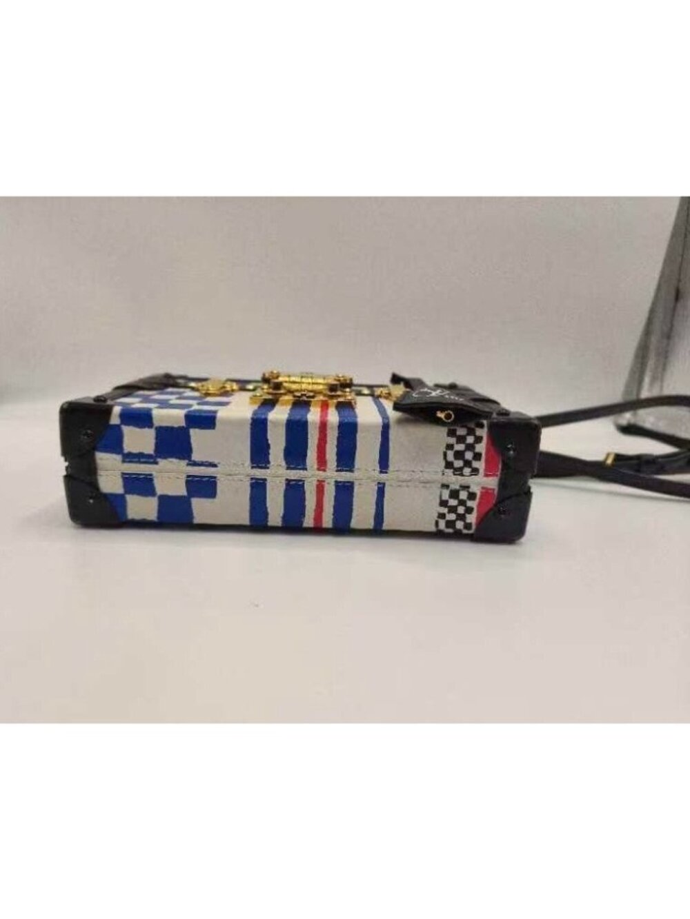 Pre-owned Louis Vuitton Lambskin Grand Prix Petite Malle Clutch White Blue - Picture 7 of 10